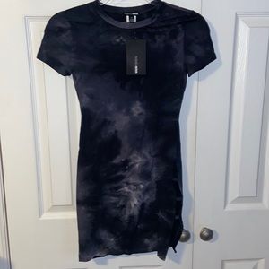 Tight fit tee-shirt dress!